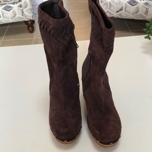 Ugg suede brown boots